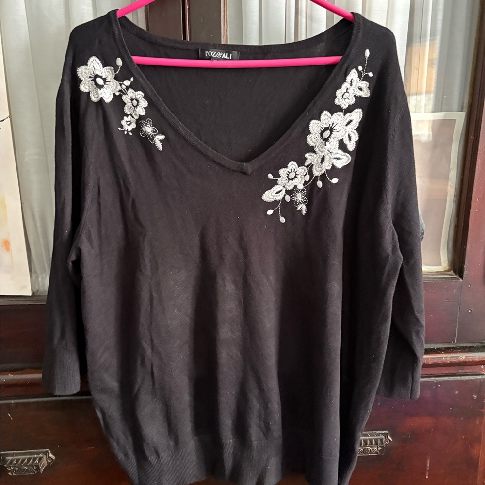 Roz & Ali Black Top with White Embroidery